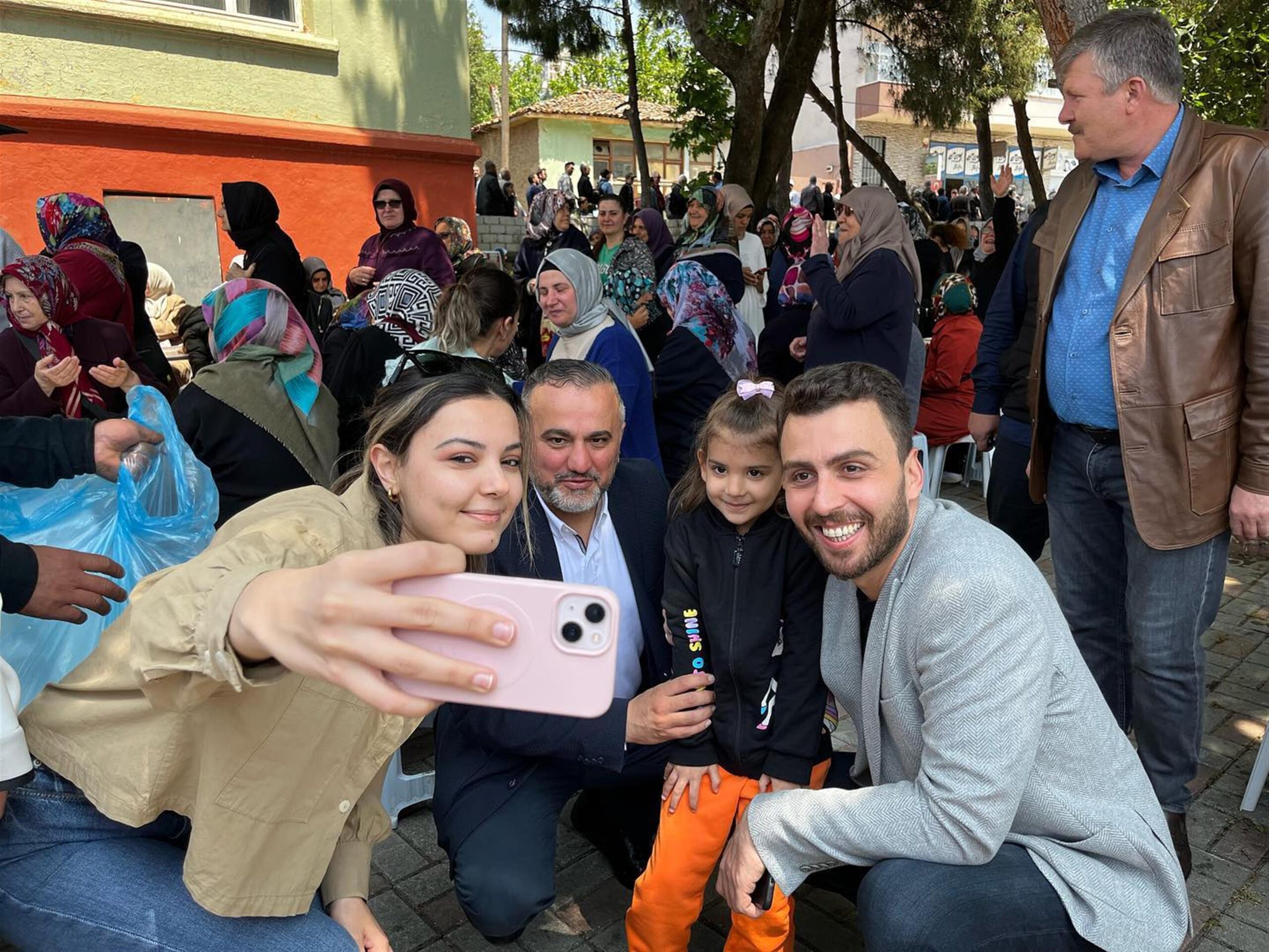 Genç vekil Erdoğan’ın izinde