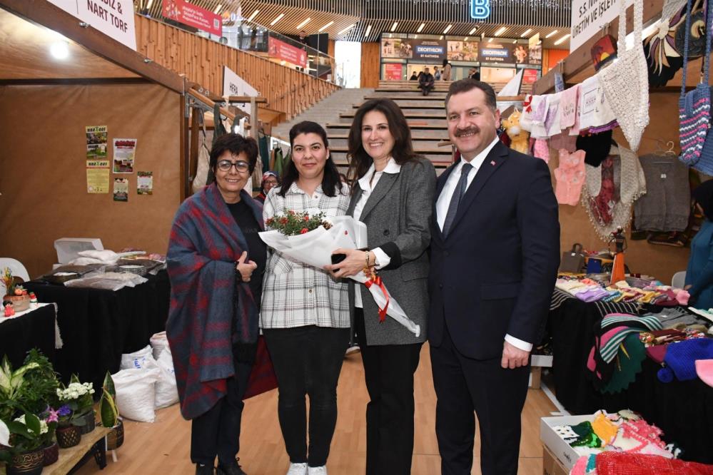 10 Burda AVM ile Büyükşehir Belediyesi girişimci kadınları bir araya getirdi