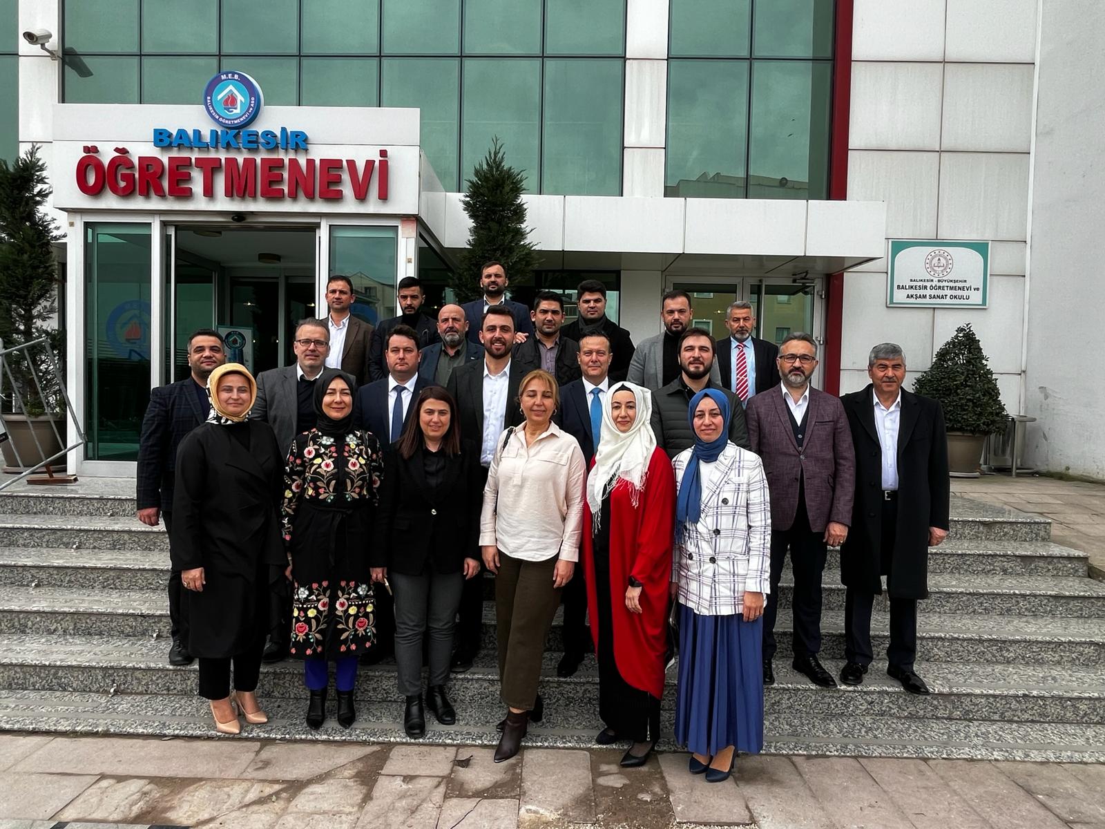 KOPARA KOPARA DEĞİL, TOPLAYA TOPLAYA YOLA REVAN OLACAĞIZ…