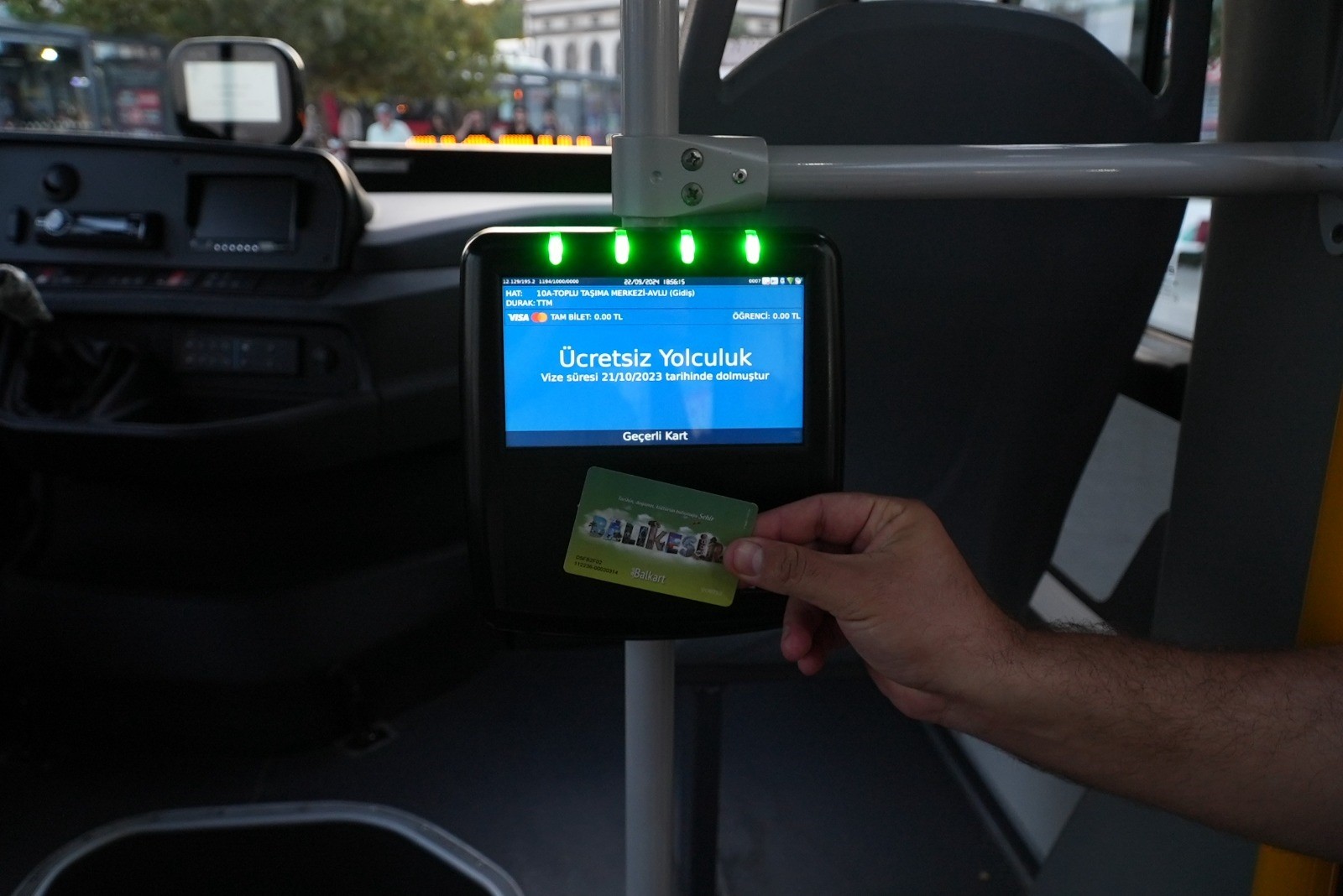 Balıkesir Büyükşehir, ücretsiz ring hattını faaliyete aldı