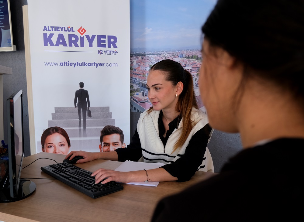 İŞ’TE ALTIEYLÜL PERSONEL KARİYER MASASI