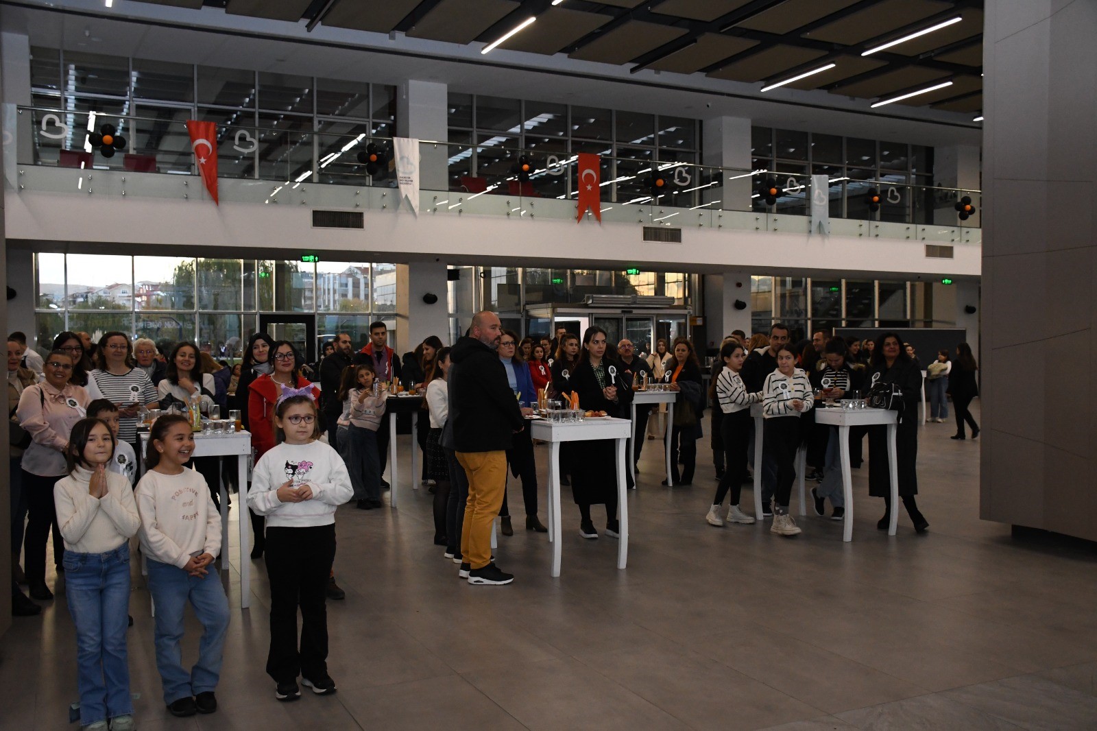 Balıkesir’de öğretmenlere vefa buluşması