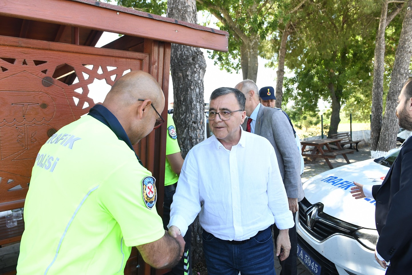 Başkan Şehirli ile Altıeylül’de bayram