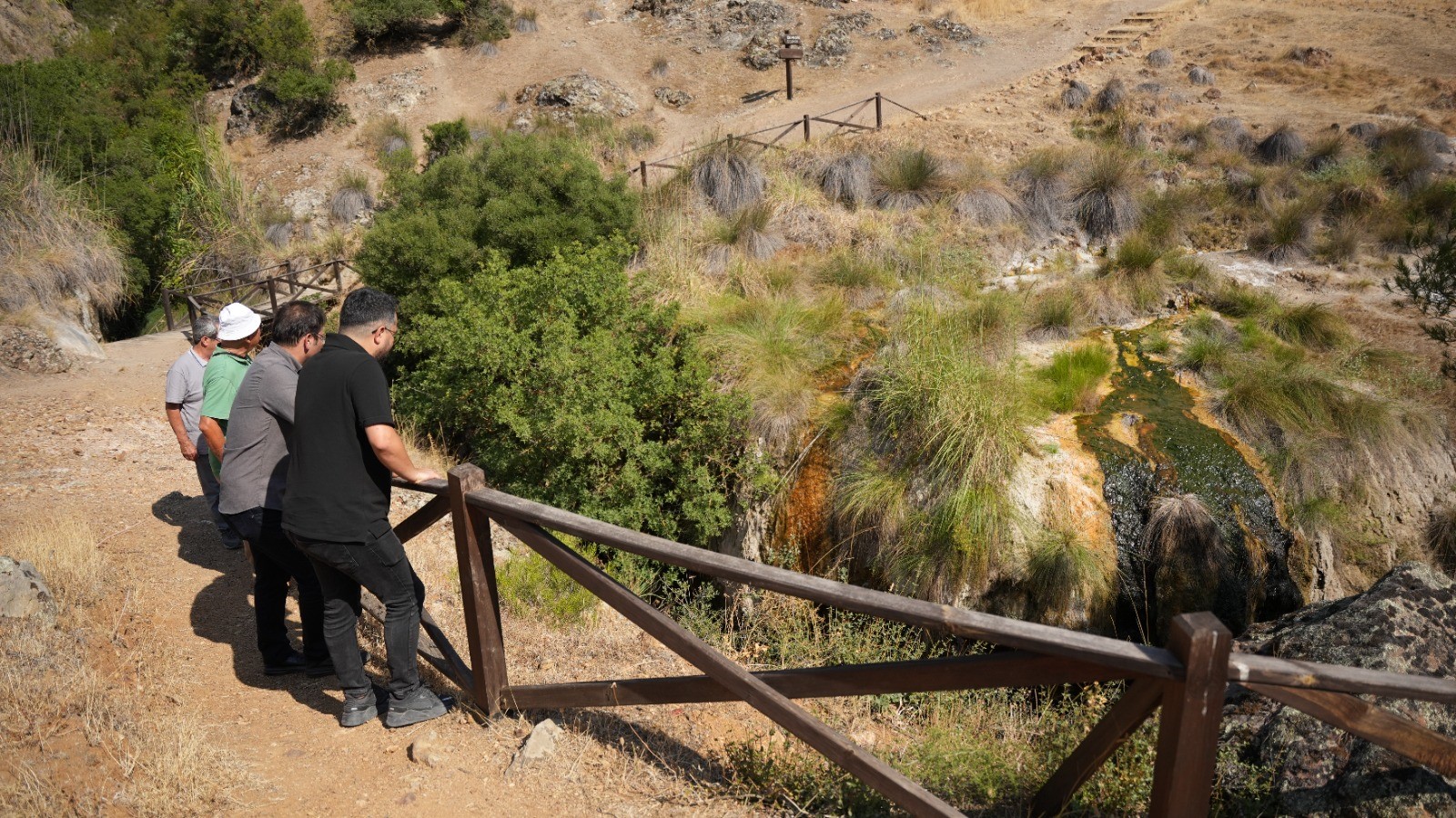 Bir ayda 9 bine yakın artçı
